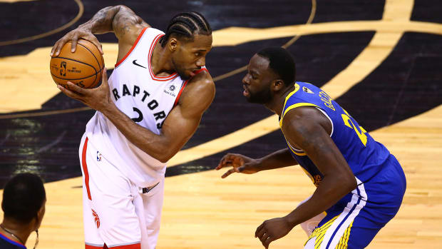 kawhi-leonard-warriors-raptors-finals.jpg